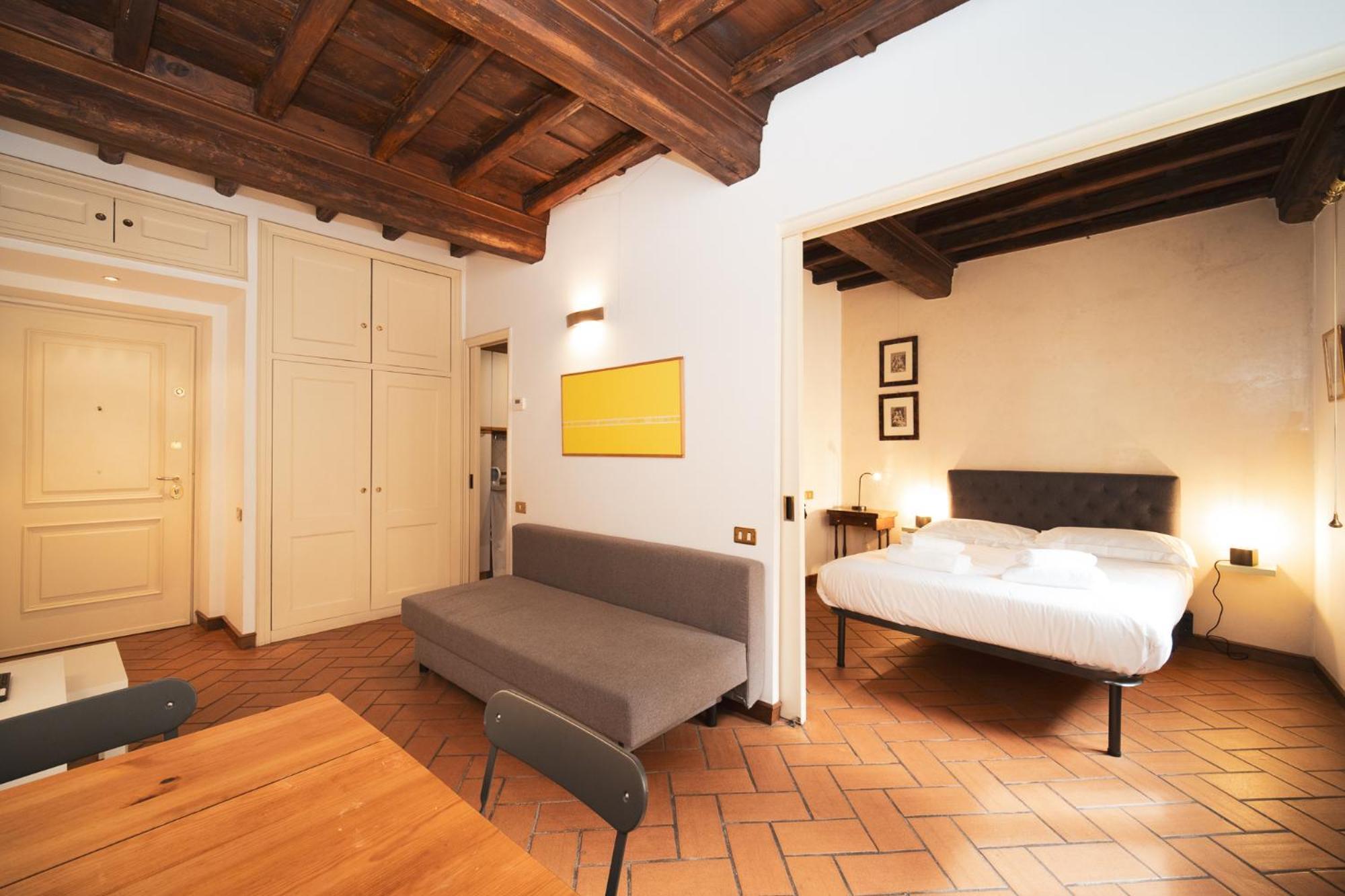 Trevi Fountain By Buddyrent Apartment Rome